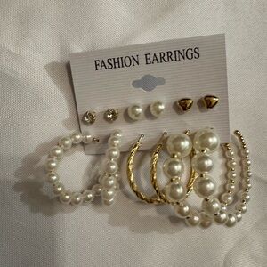 Women’s Fashion Earrings-NWOT